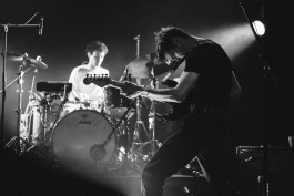 Porches im Karlstorbahnhof beim Queer Festival | The Postie 