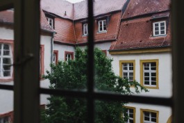Blick aus einem Fenster