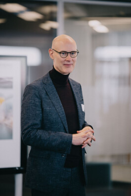 Workshop und Fortbildung im Frankfurter Silberturm der Deutschen Bahn AG geleitet vom Berliner Think Tank Themis Foresight GmbH 