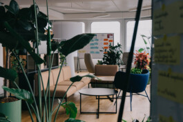 Workshop und Fortbildung im Frankfurter Silberturm der Deutschen Bahn AG geleitet vom Berliner Think Tank Themis Foresight GmbH 