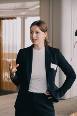 Workshop und Fortbildung im Frankfurter Silberturm der Deutschen Bahn AG geleitet vom Berliner Think Tank Themis Foresight GmbH 